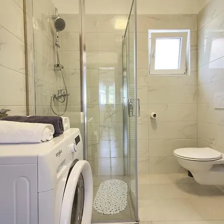 Vila New Luna With Private Pool In Surrounded By Greenery Rented By Wiibuk *